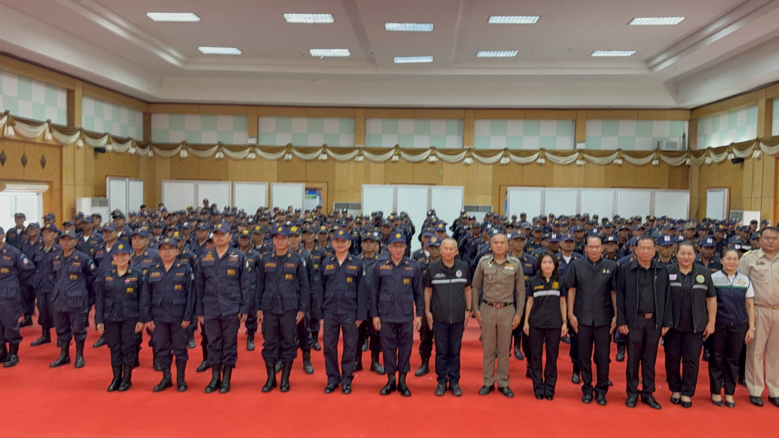 จังหวัดยโสธรหลอมรวมพลังราษฎร์อาสา จัดงานวันชุดรักษาความปลอดภัยหมู่บ้าน ประจำปี 2569 เชิดชูเกียรติผู้ปิดทองหลังพระ เสียสละเพื่อความสงบสุขของชุมชน