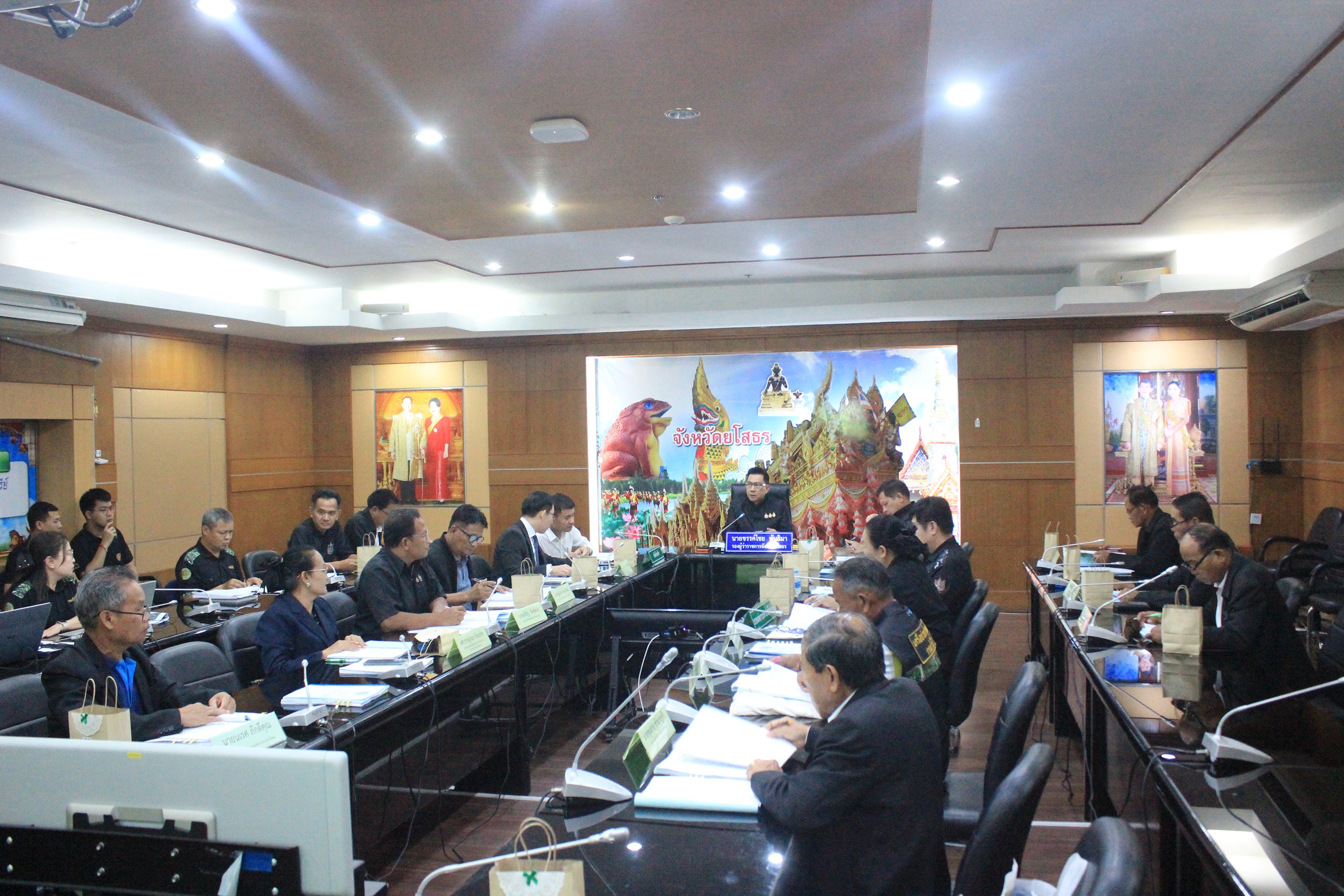 คณะกรรมการป่าชุมชนประจำจังหวัดยโสธร อนุมัติแผนพัฒนาป่าชุมชน 19 แห่ง พร้อมผลักดันการใช้ประโยชน์พื้นที่เพื่อสาธารณประโยชน์และศูนย์รวมจิตใจของชุมชน