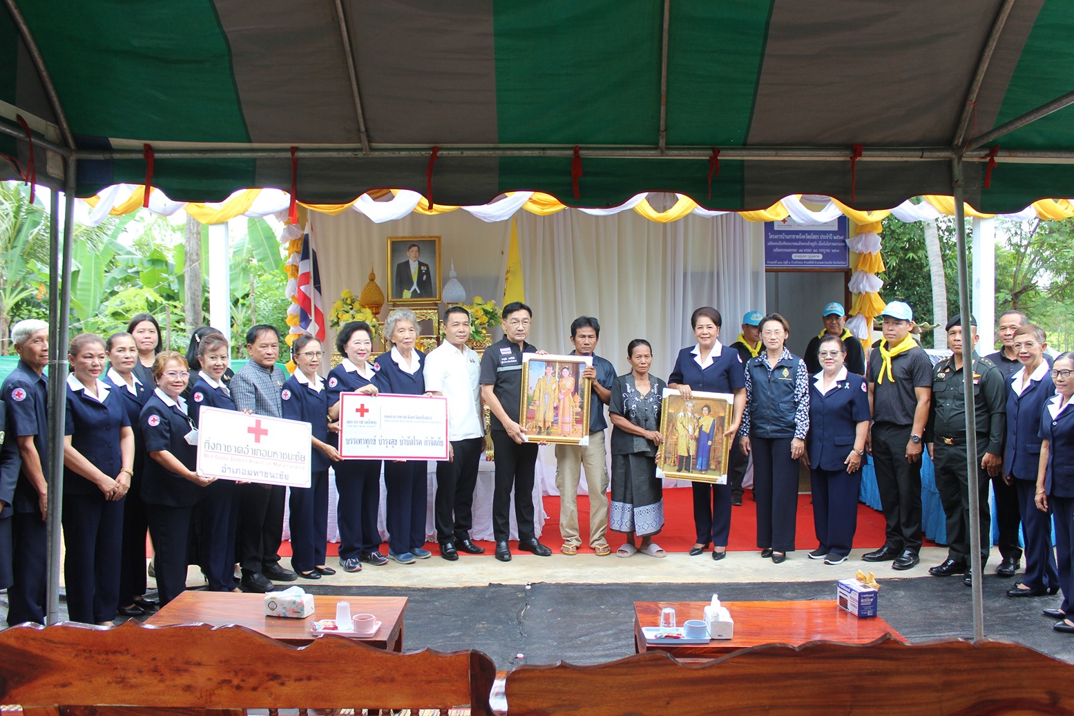ยโสธรหลอมรวมดวงใจ มอบบ้านกาชาดเฉลิมพระเกียรติ 72 พรรษา และบ้านห่วงใยจากใจ GLO ยกระดับคุณภาพชีวิตราษฎรกลุ่มเปราะบางอำเภอมหาชนะชัย สู่ความมั่นคงและยั่งยืน